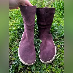 Groundies Boots size 8